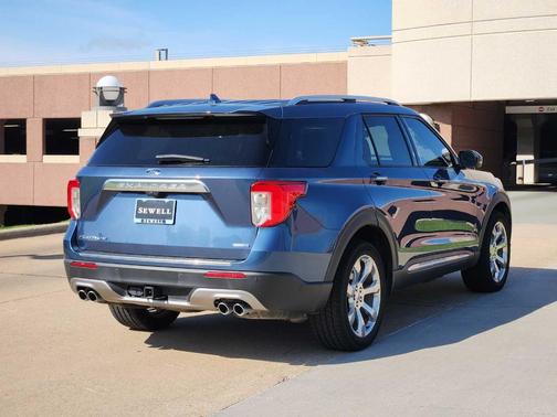 2020 Ford Explorer Platinum
