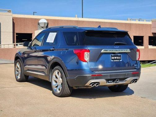 2020 Ford Explorer Platinum