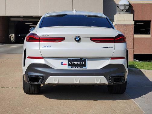 2022 BMW X6 xDrive40i