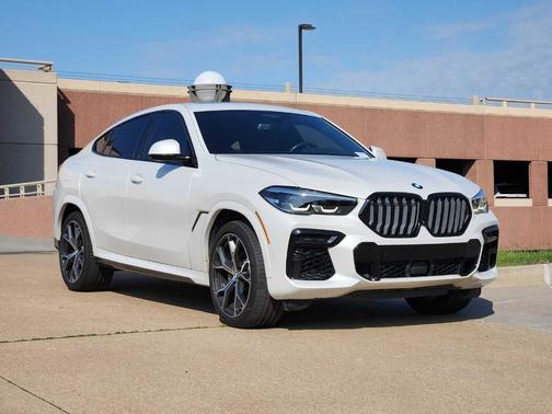 2022 BMW X6 xDrive40i