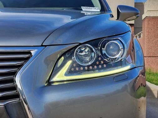 2017 Lexus LS 460 Base