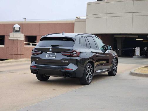 2024 BMW X3 M40i