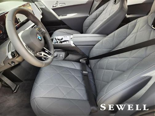 2025 BMW iX xDrive50