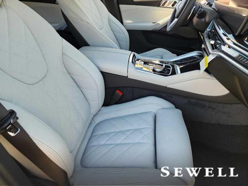 2026 BMW X6 xDrive40i