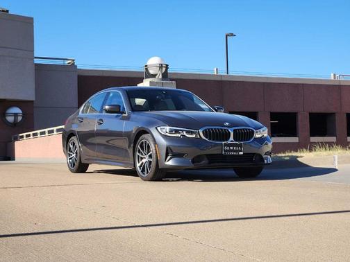2019 BMW 330 i