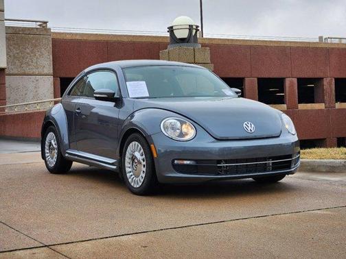 2015 Volkswagen Beetle 1.8T w/Sun