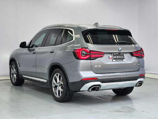 Gray Metallic 2024 BMW X3 xDrive30i