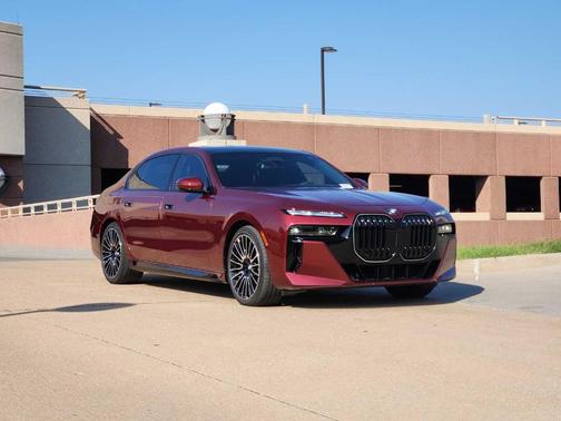 2025 BMW 760 760i xDrive