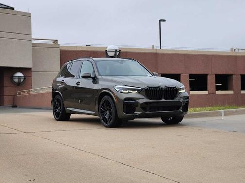 2023 BMW X5 sDrive40i
