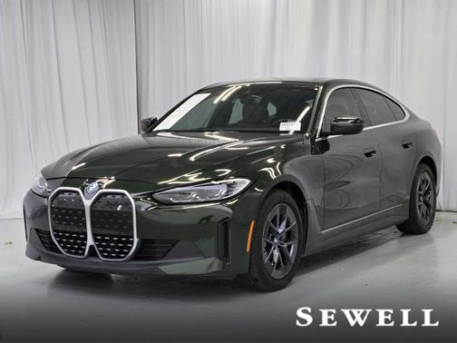San Remo Green Metallic 2023 BMW i4 Gran Coupe eDrive35