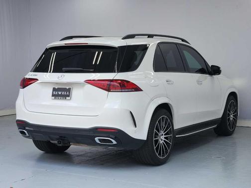 Polar White 2021 Mercedes-Benz GLE 350 Base