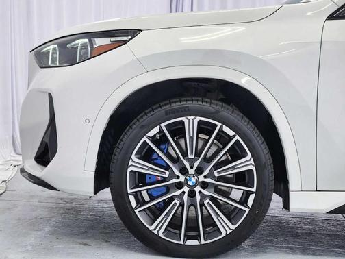 2025 BMW X1 M35i