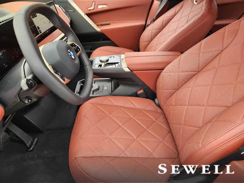 2026 BMW iX xDrive45