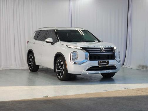 2024 Mitsubishi Outlander SEL