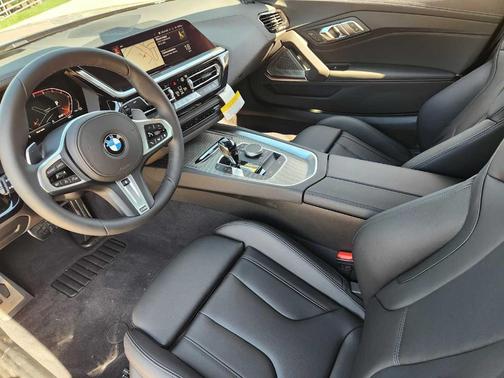 Metallic 2026 BMW Z4 sDrive30i