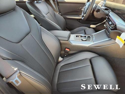 2025 BMW 330 i xDrive