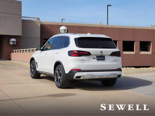 2026 BMW X5 sDrive40i