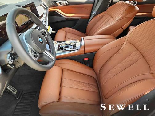 2026 BMW X7 M60i