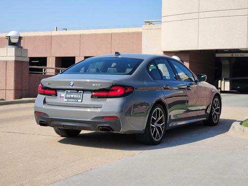 2022 BMW 540 i xDrive