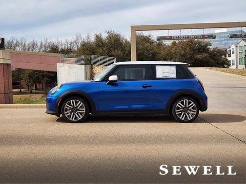 2025 MINI Hardtop Cooper