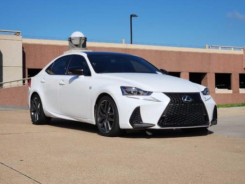 2019 Lexus IS 300 F Sport