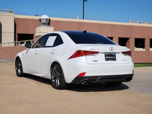 2019 Lexus IS 300 F Sport