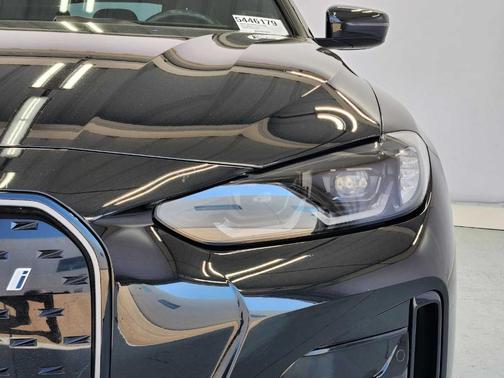 Black Sapphire Metallic 2023 BMW i4 Gran Coupe eDrive40