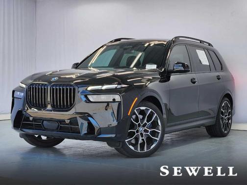 Black Sapphire Metallic 2026 BMW X7 xDrive40i