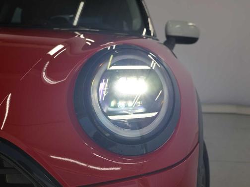 Chili Pepper Red 2025 MINI Hardtop S