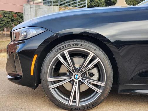 2024 BMW 330 i xDrive