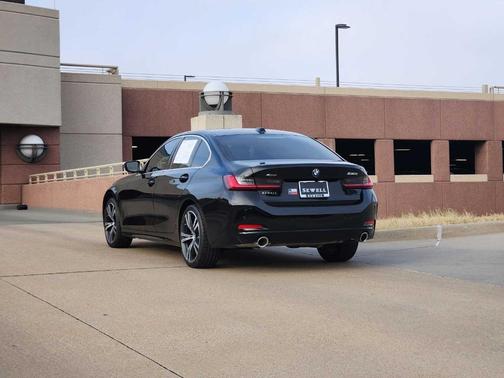 2024 BMW 330 i xDrive