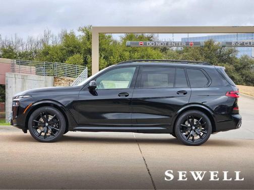 2026 BMW X7 xDrive40i
