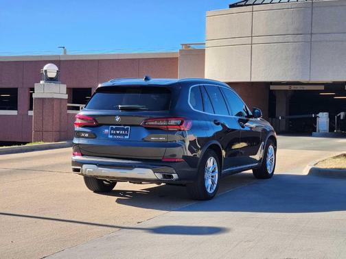 2023 BMW X5 sDrive40i