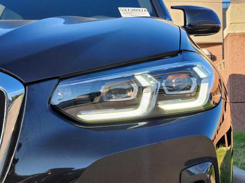 2024 BMW X3 M40i