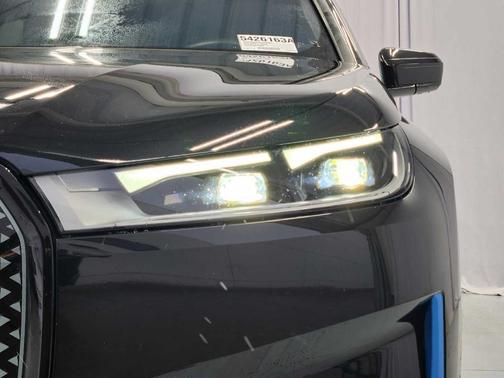 2023 BMW iX xDrive50