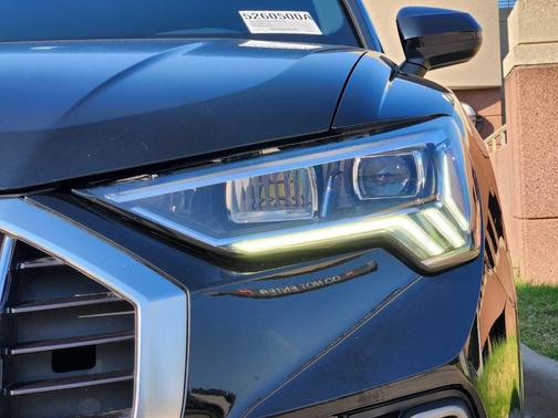 2023 Audi Q3 45 S line Premium