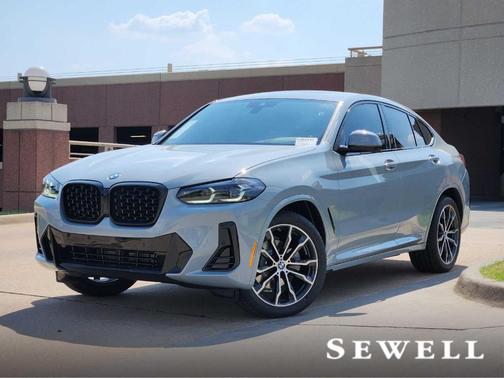 2025 BMW X4 xDrive30i