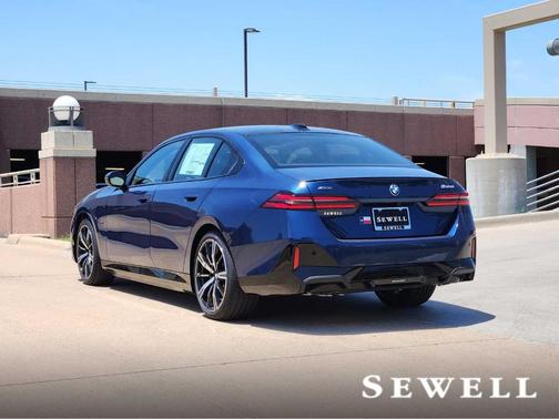 2026 BMW 550e xDrive