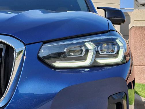 2024 BMW X3 M40i