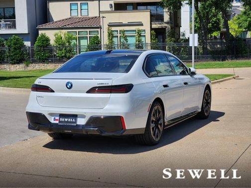 2025 BMW i7 eDrive50