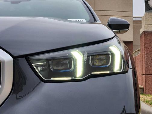 2025 BMW 540 i xDrive