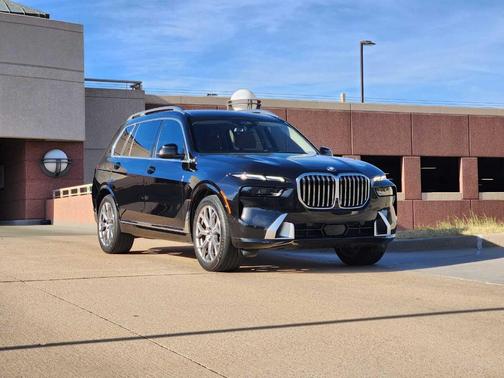 2024 BMW X7 xDrive40i