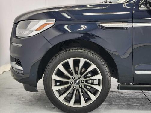 Signature Navy 2021 Lincoln Navigator Reserve