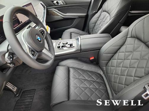 Black Sapphire Metallic 2026 BMW X5 sDrive40i