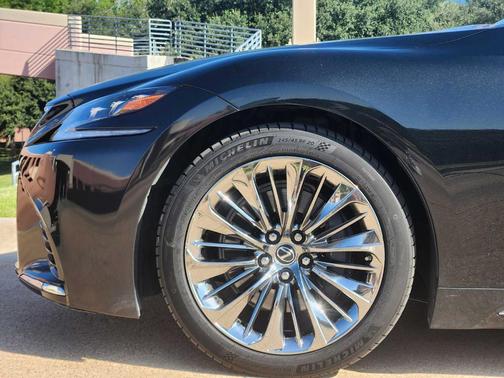 2020 Lexus LS 500 Base