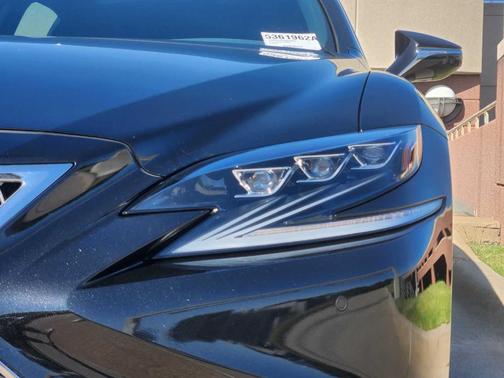 2020 Lexus LS 500 Base