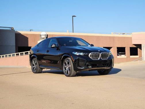 2025 BMW X6 xDrive40i
