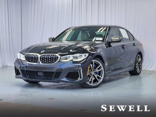 Black Sapphire Metallic 2020 BMW M340 i