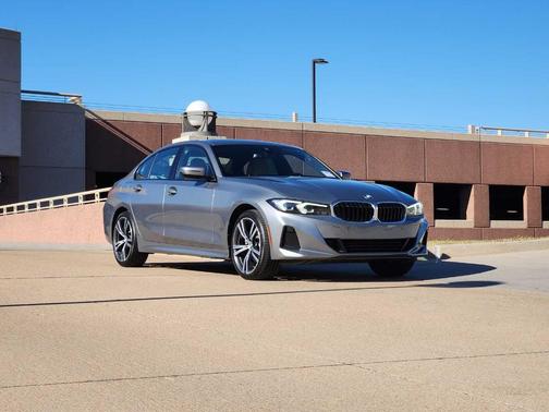 2023 BMW 330 i xDrive