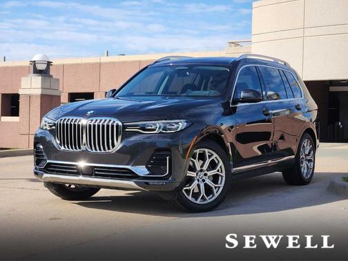 Dark Graphite Metallic 2022 BMW X7 xDrive40i